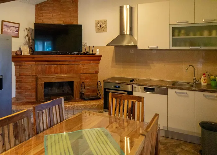 Maslinica Villa Pucisca