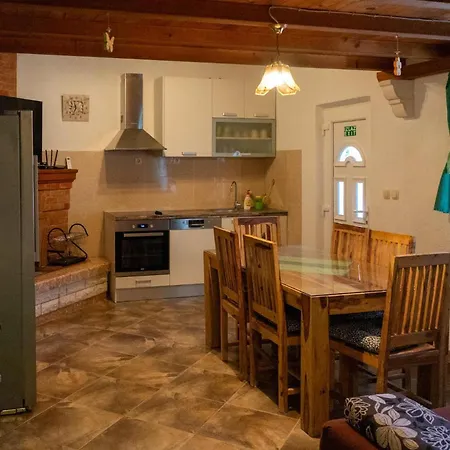 Вилла Maslinica