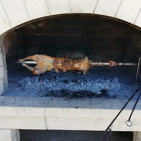 Вилла Maslinica *