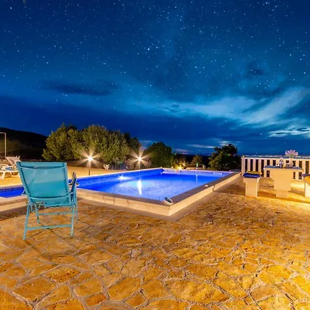 Maslinica * プチシャ