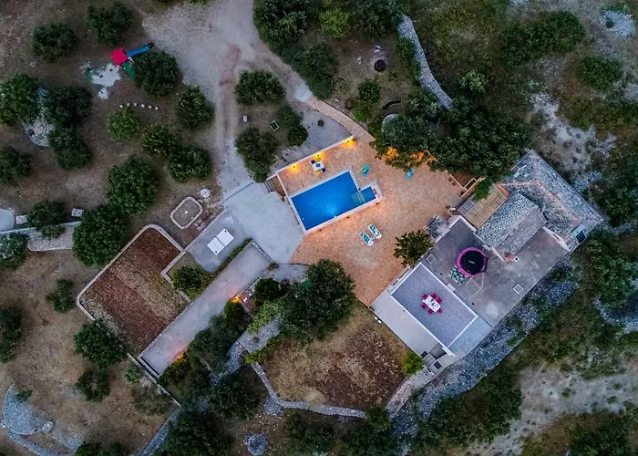 Maslinica Вилла *